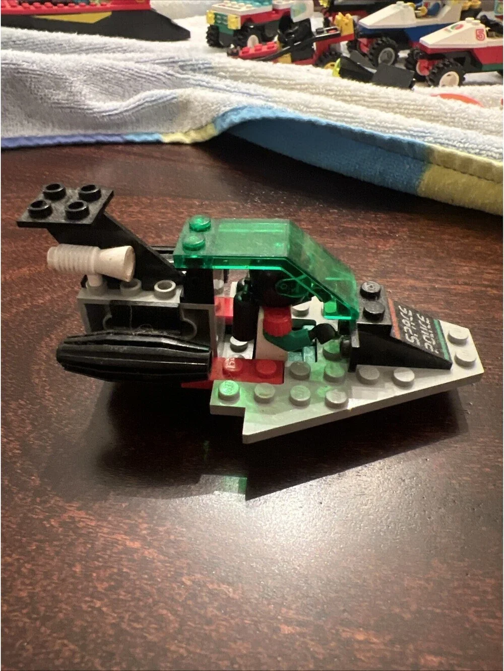 Vintage 1991 LEGO Blacktron ll Solar Scout 1463 Complete mini figure space polic